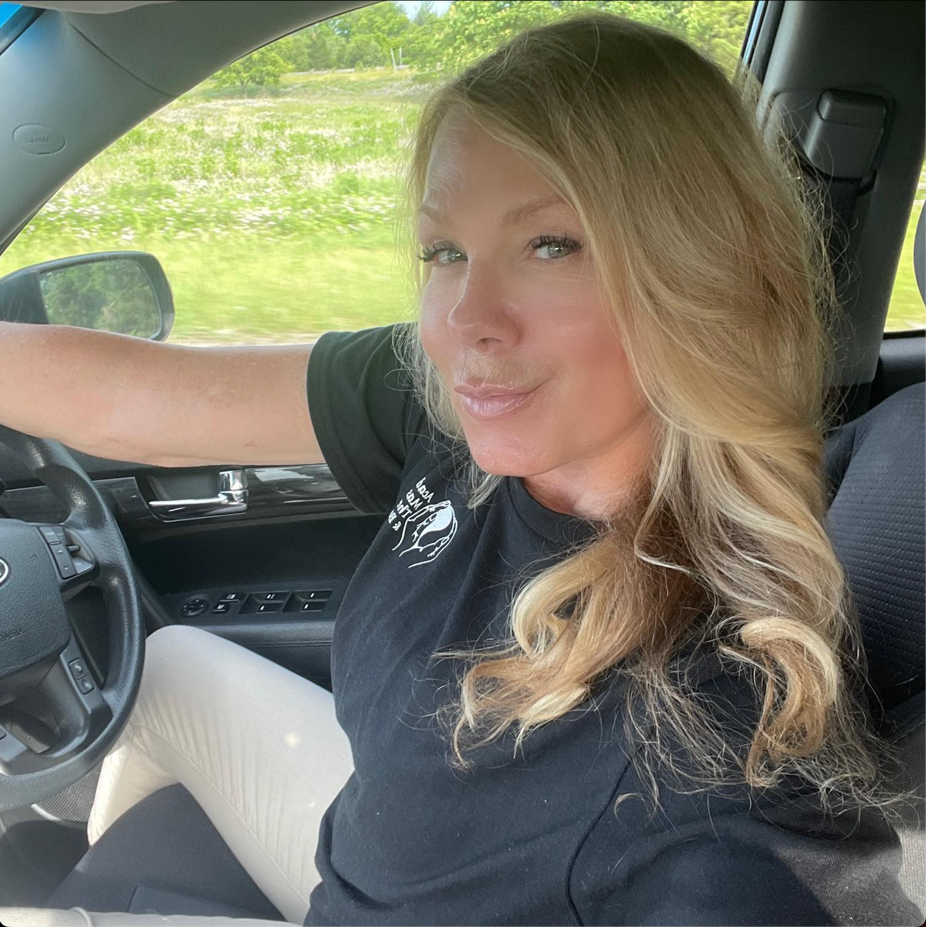 <strong>Ashley T. (California, USA)</strong>